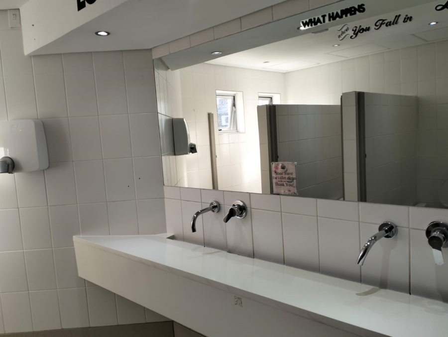 To Let commercial Property for Rent in Rosenpark Western Cape